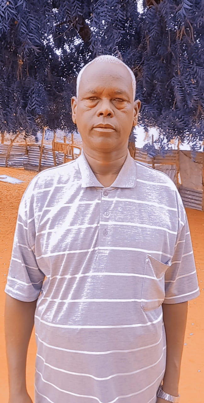 Maxmed daahir nuur